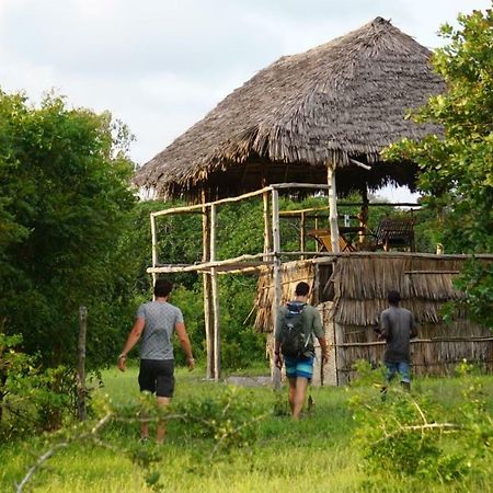 Mida Creek Nature Camp Watamu Bagian luar foto