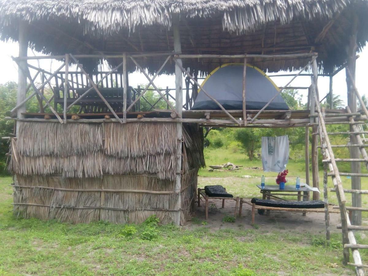 Mida Creek Nature Camp Watamu Bagian luar foto