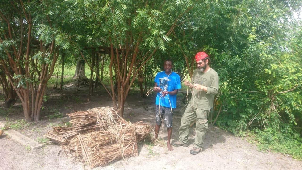 Mida Creek Nature Camp Watamu Bagian luar foto