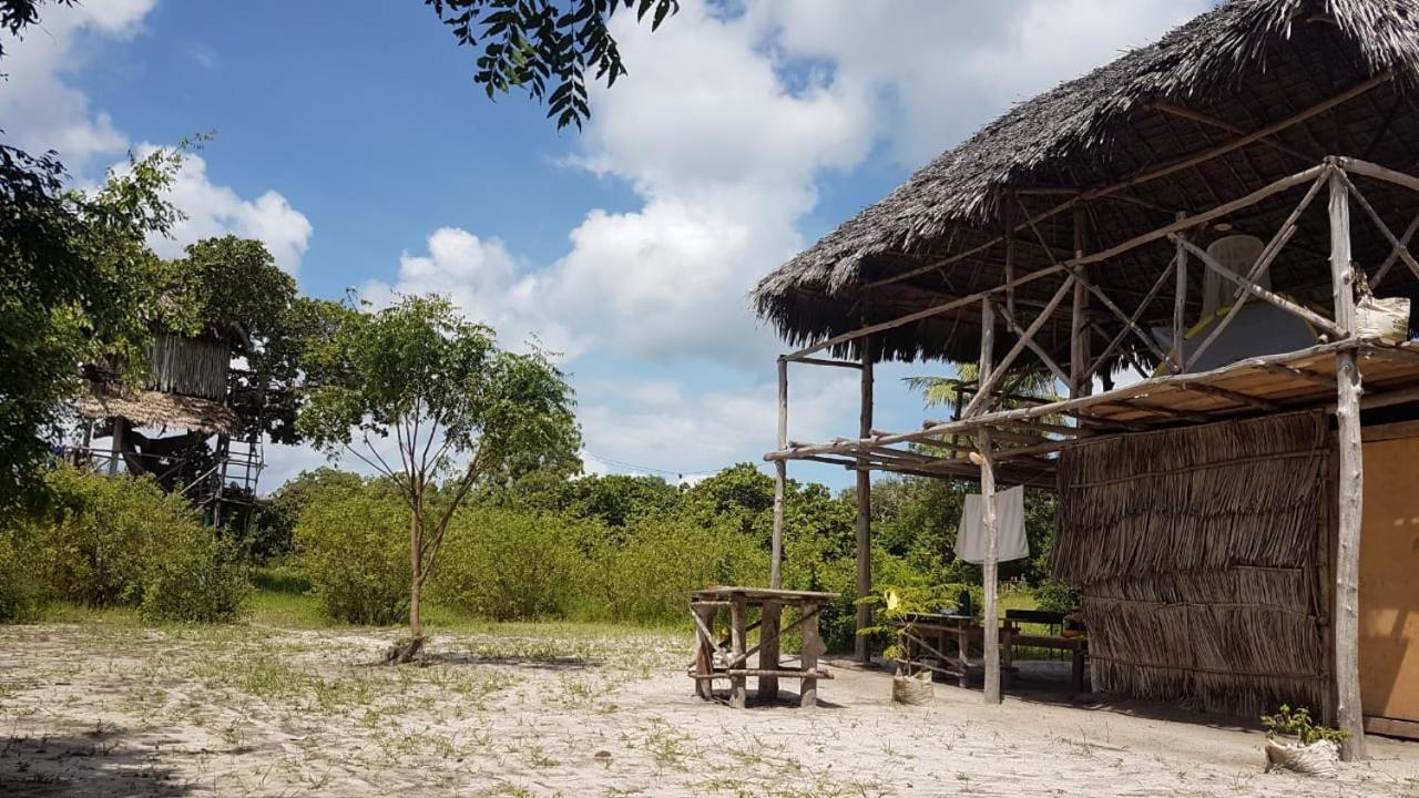 Mida Creek Nature Camp Watamu Bagian luar foto