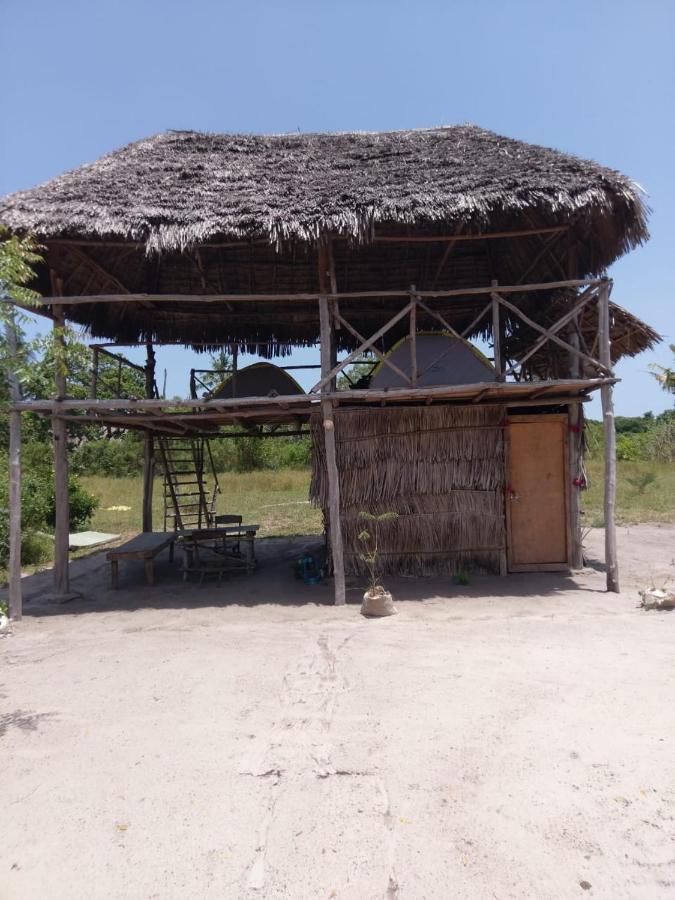 Mida Creek Nature Camp Watamu Bagian luar foto
