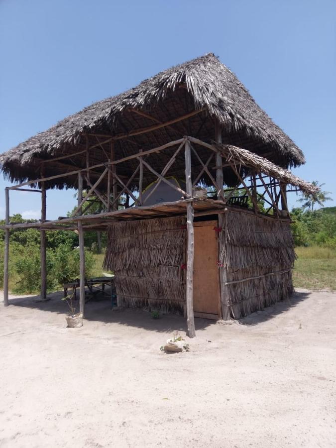 Mida Creek Nature Camp Watamu Bagian luar foto